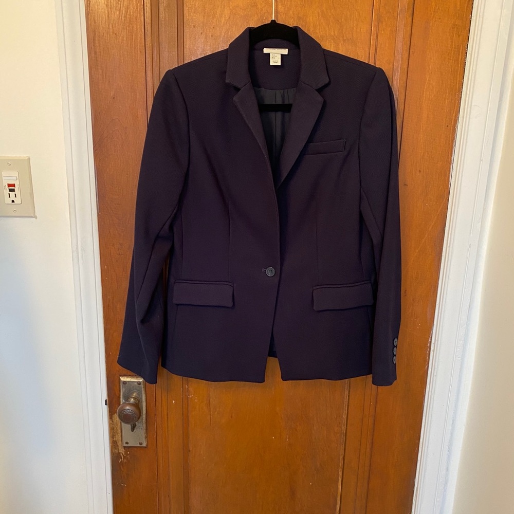 Adrienne Vittadini Navy blue blazer